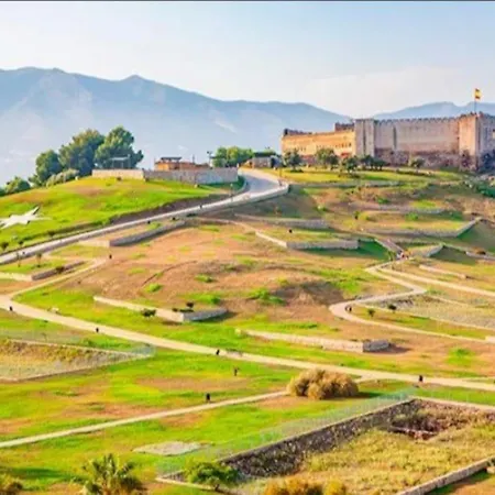 3 Bedrooms Flat-fuengirola Center-2 Min From