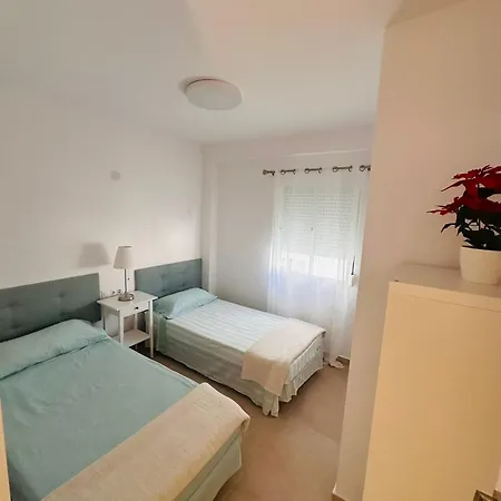 3 Bedrooms Flat-fuengirola Center-2 Min From * Fuengirola