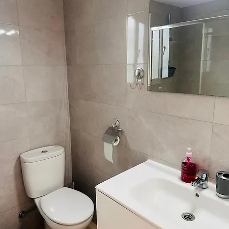 3 Bedrooms Flat-fuengirola Center-2 Min From *