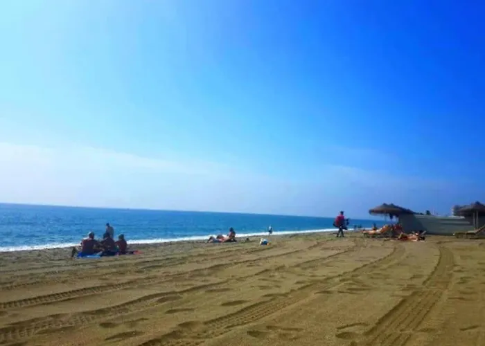 3 Bedrooms Flat-fuengirola Center-2 Min From