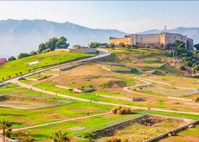 3 Bedrooms Flat-fuengirola Center-2 Min From