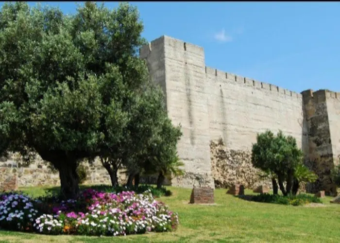 3 Bedrooms Flat-fuengirola Center-2 Min From Appartement Fuengirola