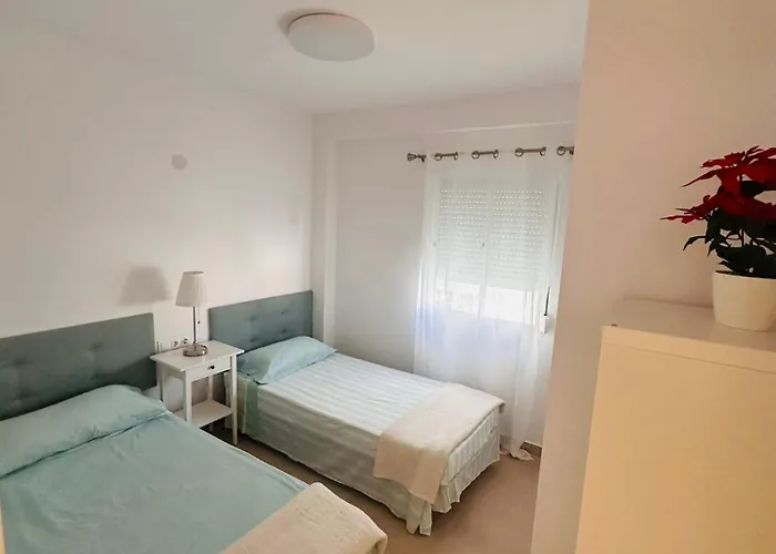 3 Bedrooms Flat-fuengirola Center-2 Min From * Fuengirola