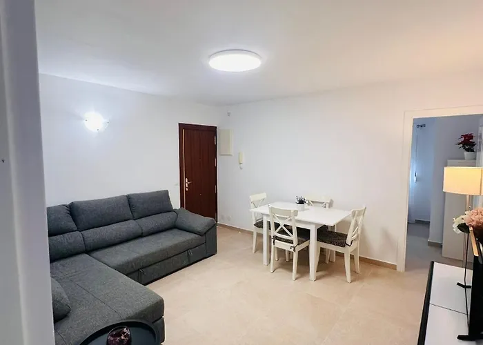 3 Bedrooms Flat-fuengirola Center-2 Min From * Fuengirola