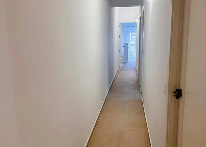 3 Bedrooms Flat-fuengirola Center-2 Min From