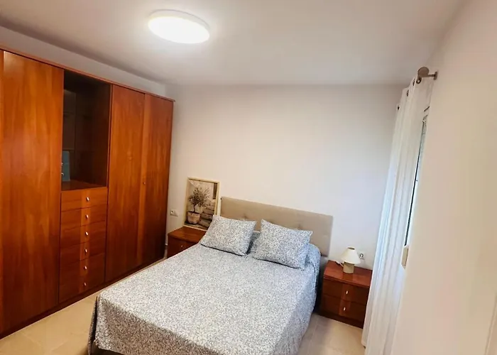 3 Bedrooms Flat-fuengirola Center-2 Min From Appartement *