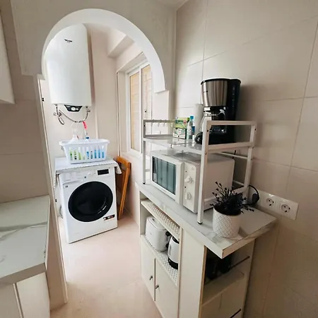 Appartement 3 Bedrooms Flat-fuengirola Center-2 Min From *